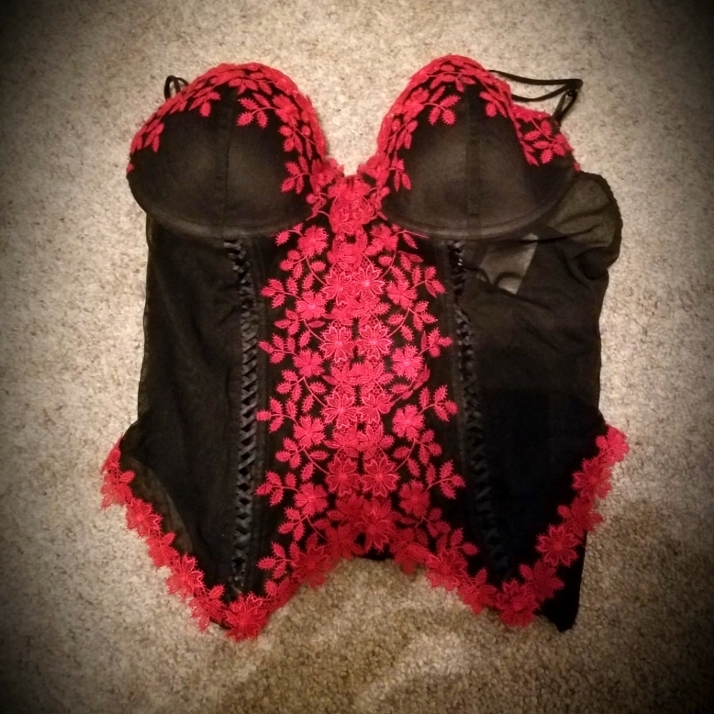 Bustier